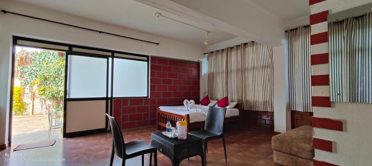 Pool Side Villa'S Of Coorg Madikeri Ngoại thất bức ảnh