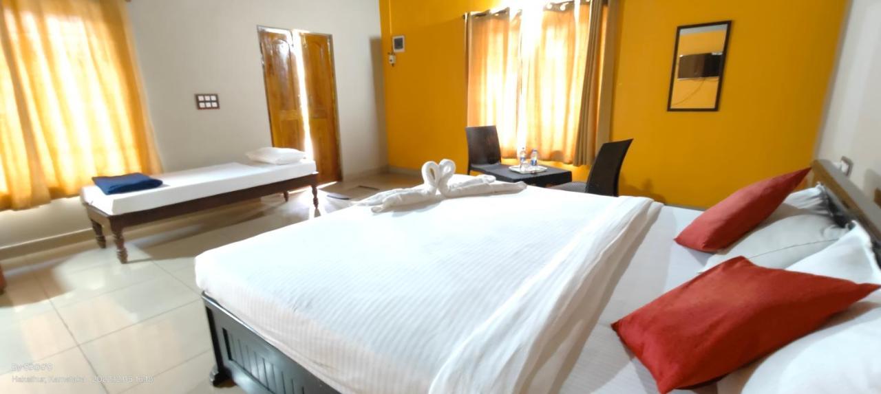 Pool Side Villa'S Of Coorg Madikeri Ngoại thất bức ảnh