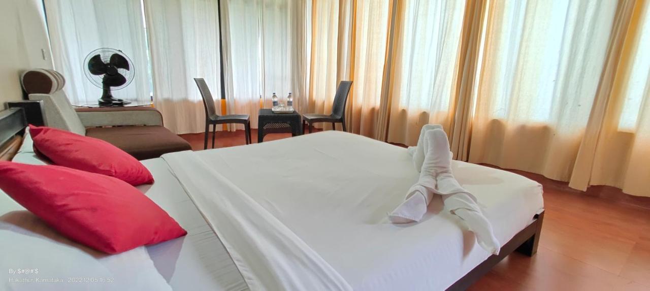 Pool Side Villa'S Of Coorg Madikeri Ngoại thất bức ảnh